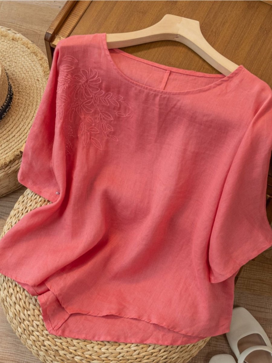 Polished Blouse with an Effortless Classic Look