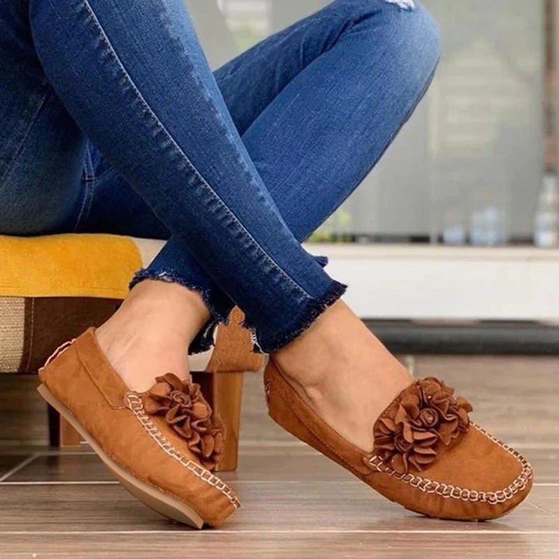 Chic Orthopedic Loafers with Unique Design