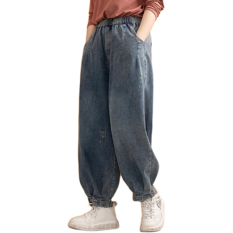 Elegantly Styled Pants for Everyday Wear