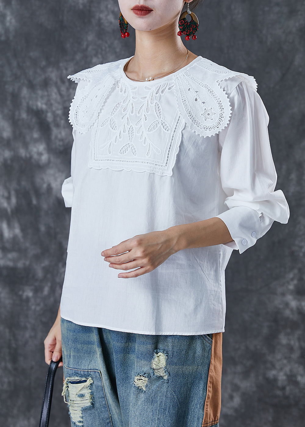 Classic Vintage Shirt with a Flattering Fit