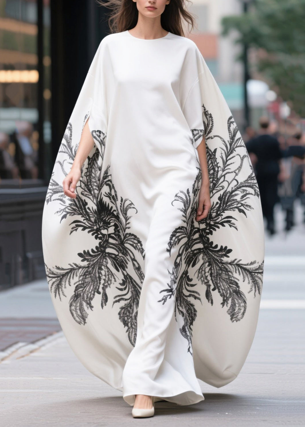 Well Tailored Dress with a Graceful Silhouette
