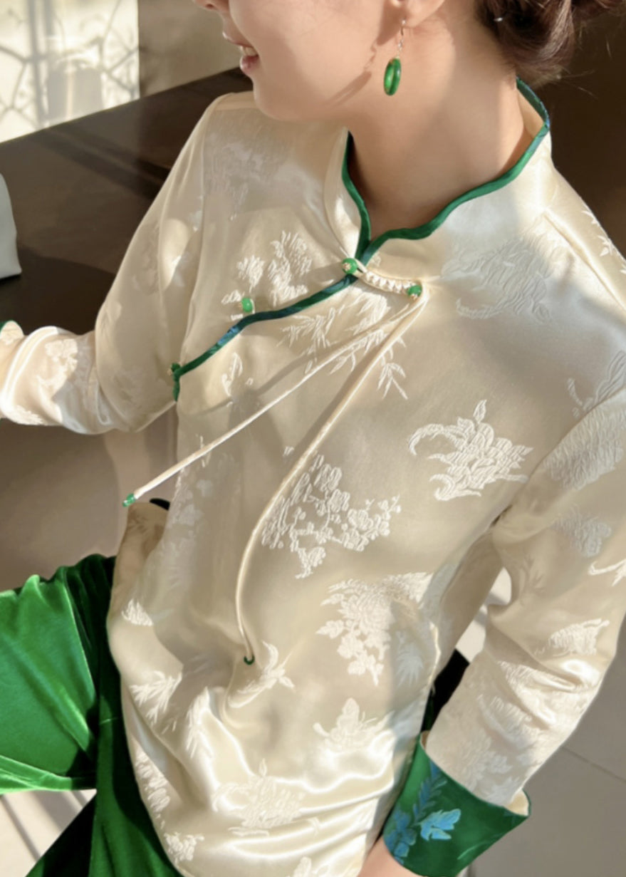 Beautifully Crafted Top in a Classic Style