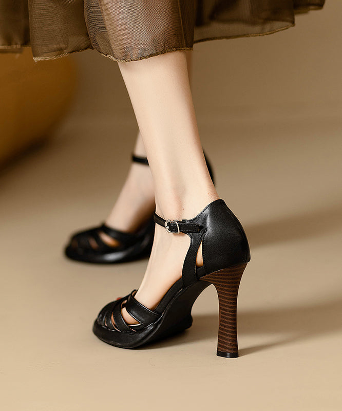 Chic Orthopedic Sandals with Unique Design