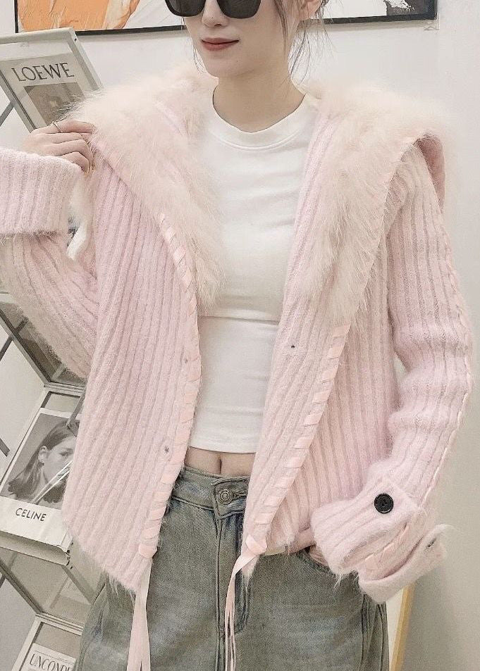 Effortlessly Elegant Cardigan with a Timeless Design