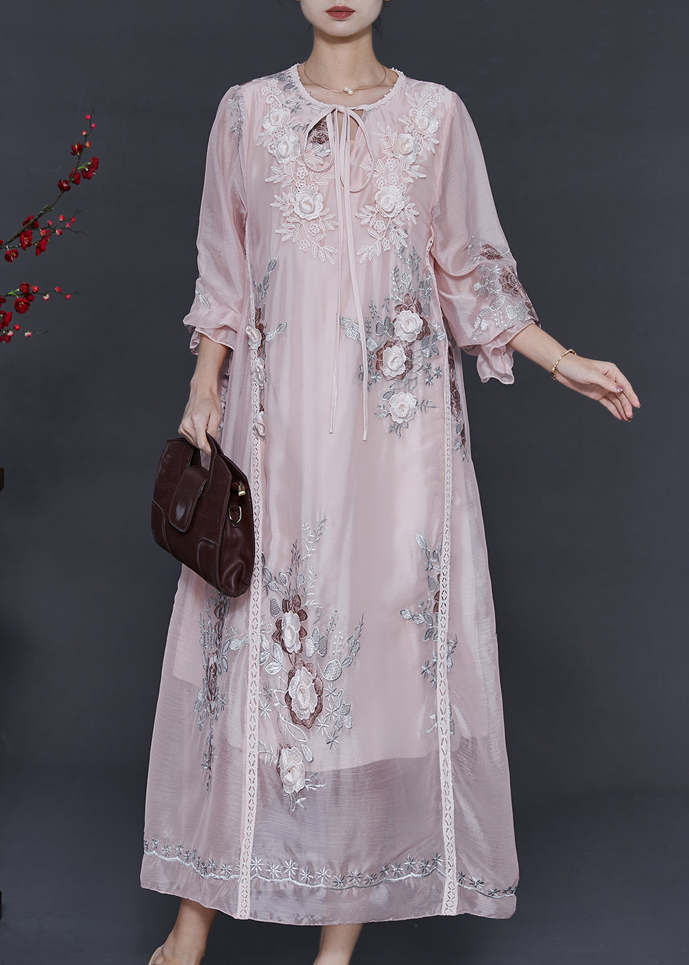 Classic Vintage Dress with a Flattering Fit