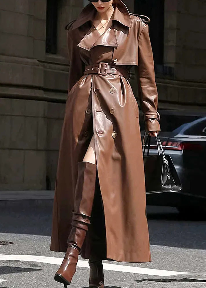 Classic Vintage & Enduringly Stylish Coat