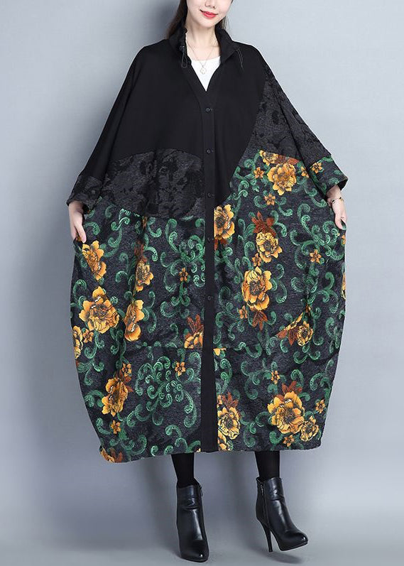 Effortlessly Elegant Coat with a Timeless Design
