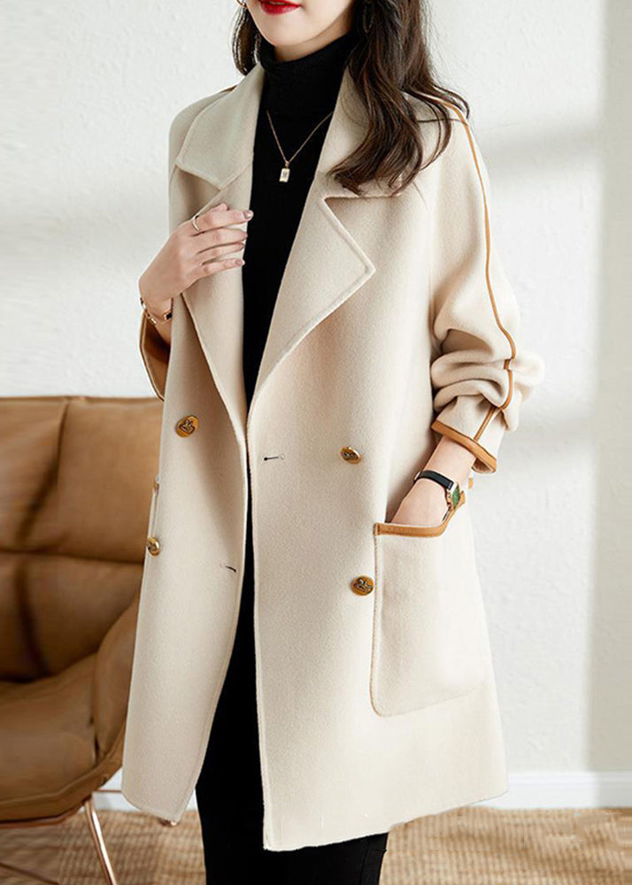 Sophisticated Coat with a Clean Classic Look