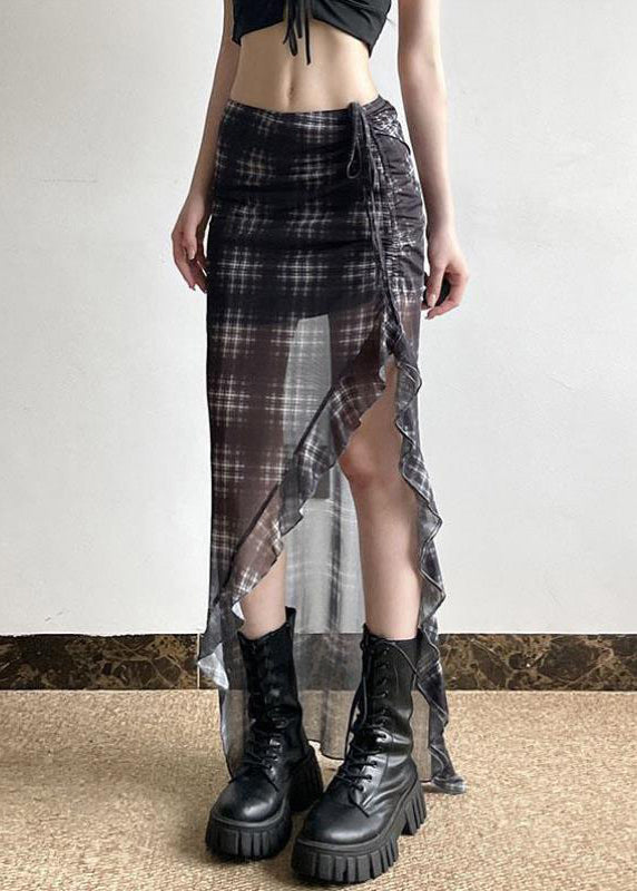 Well Tailored Garment with a Graceful Silhouette