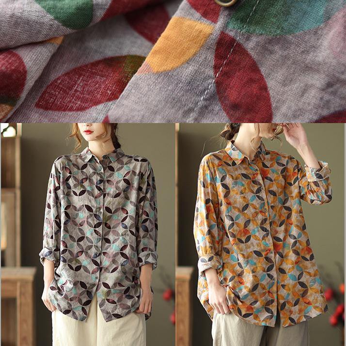 Well Tailored Blouse with a Graceful Silhouette