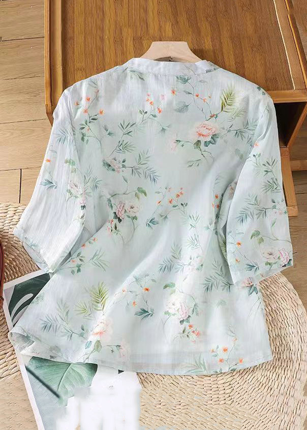 Effortlessly Elegant Shirt with a Timeless Design