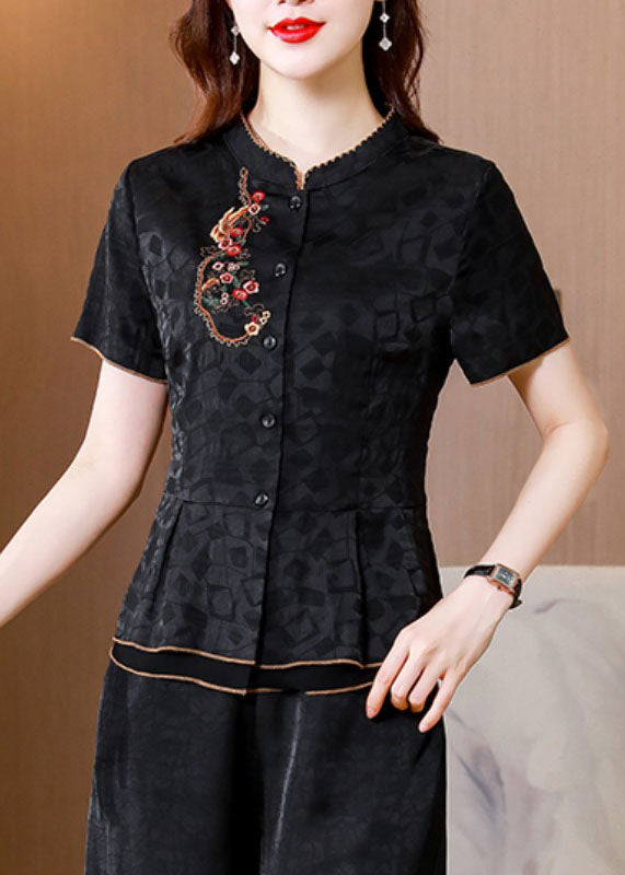A Vintage Style Shirt with Delicate Timeless Details