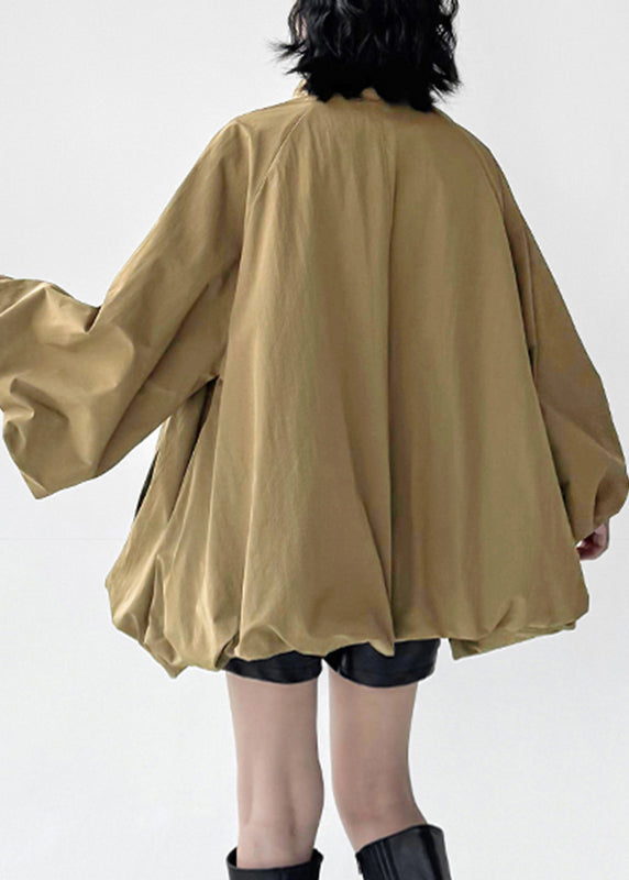 Beautifully Finished Coat in a Timeless Design