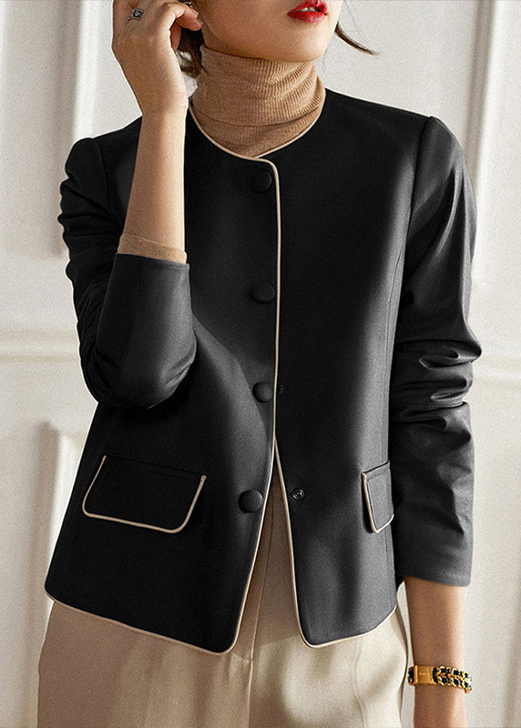 Polished Coat with an Effortless Classic Look
