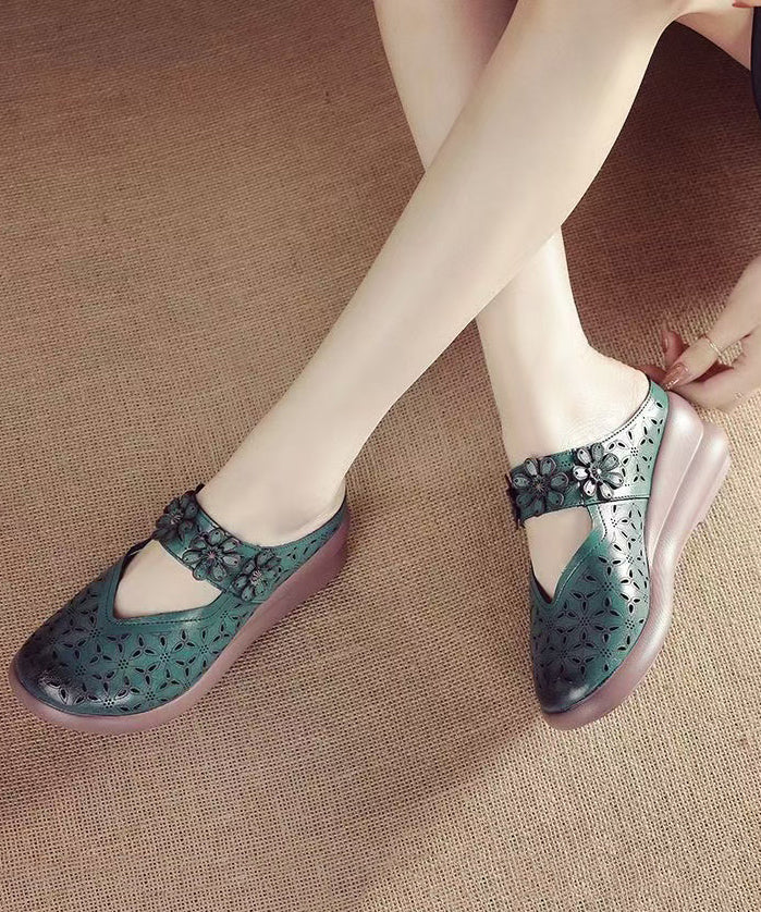 Graceful Orthopedic Sandals for Modern Look