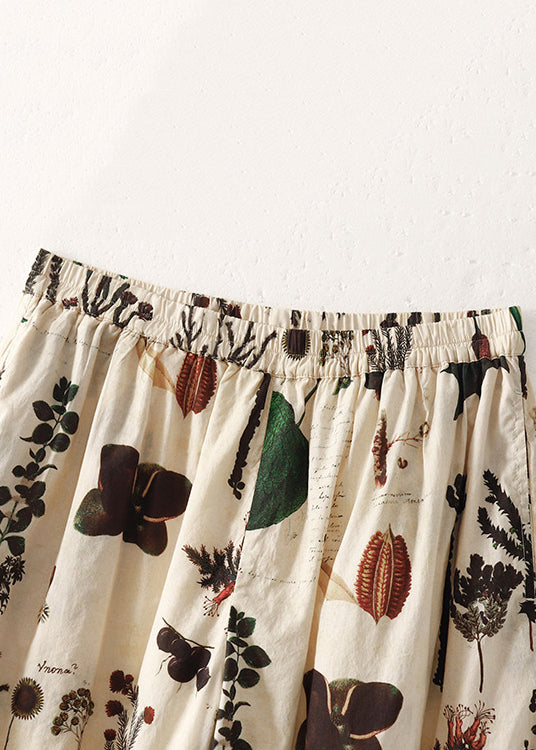 Effortlessly Elegant Pants with a Timeless Design