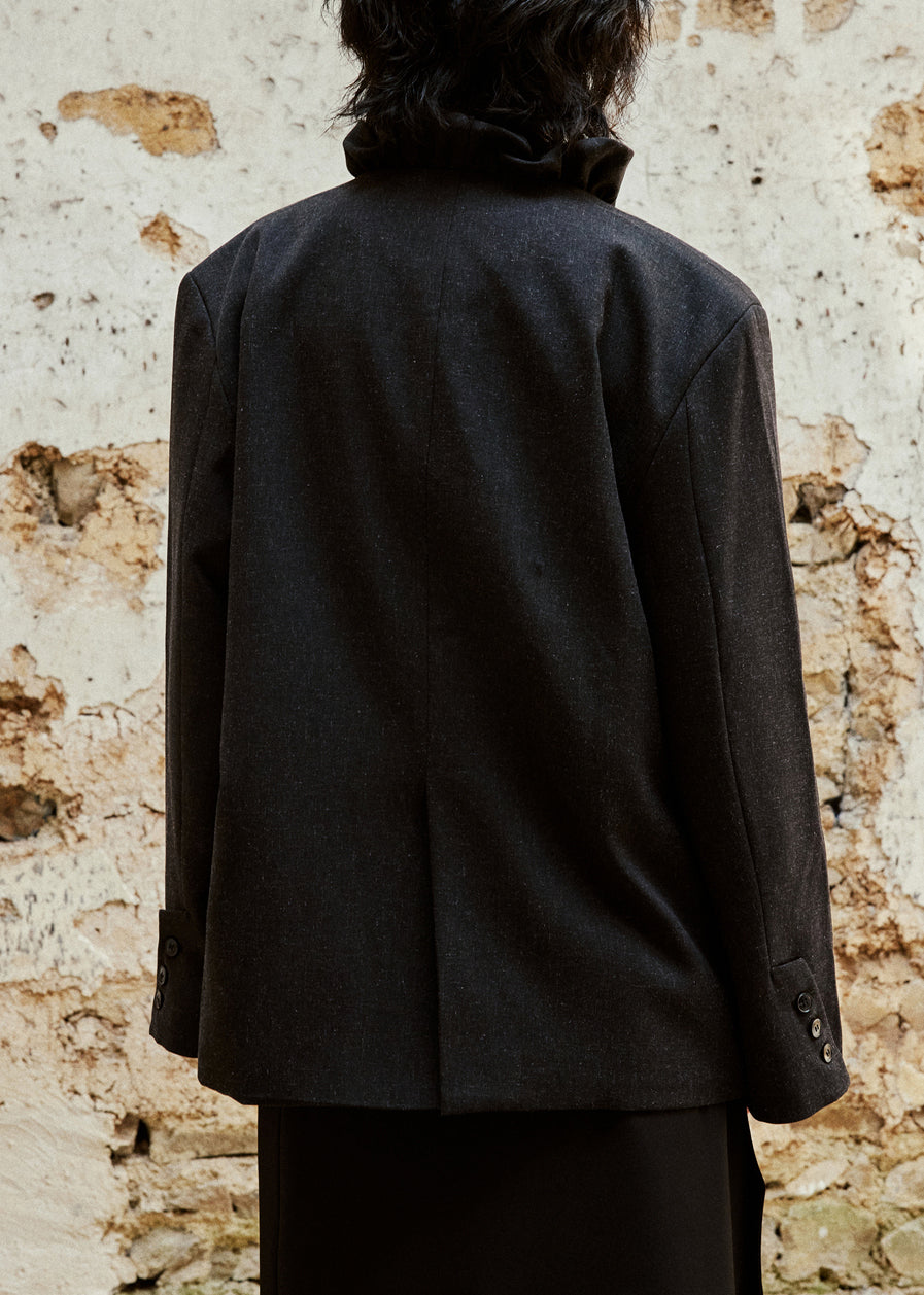 Gracefully Styled Coat for Any Occasion