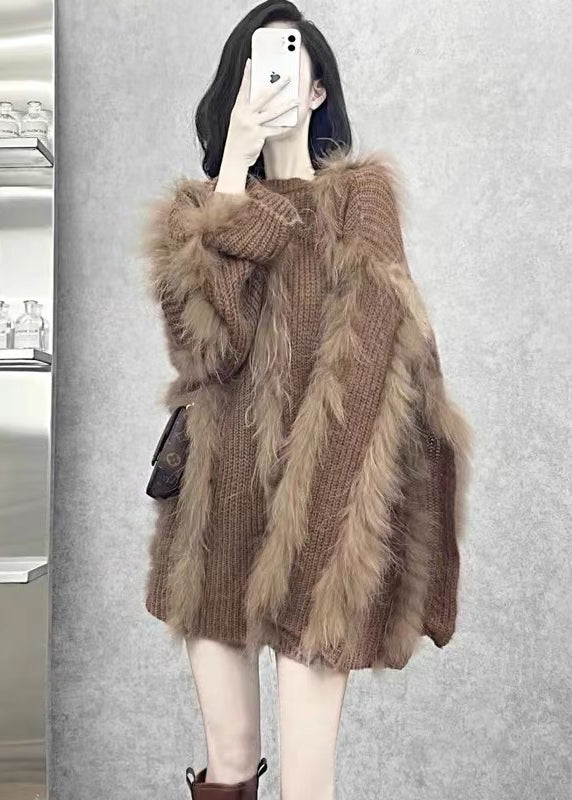 Well Tailored Sweater with a Graceful Silhouette