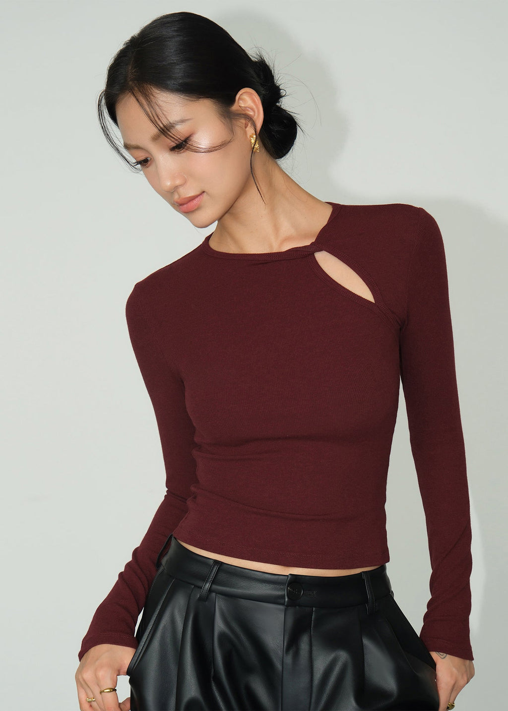 Well Tailored Shirt with a Graceful Silhouette