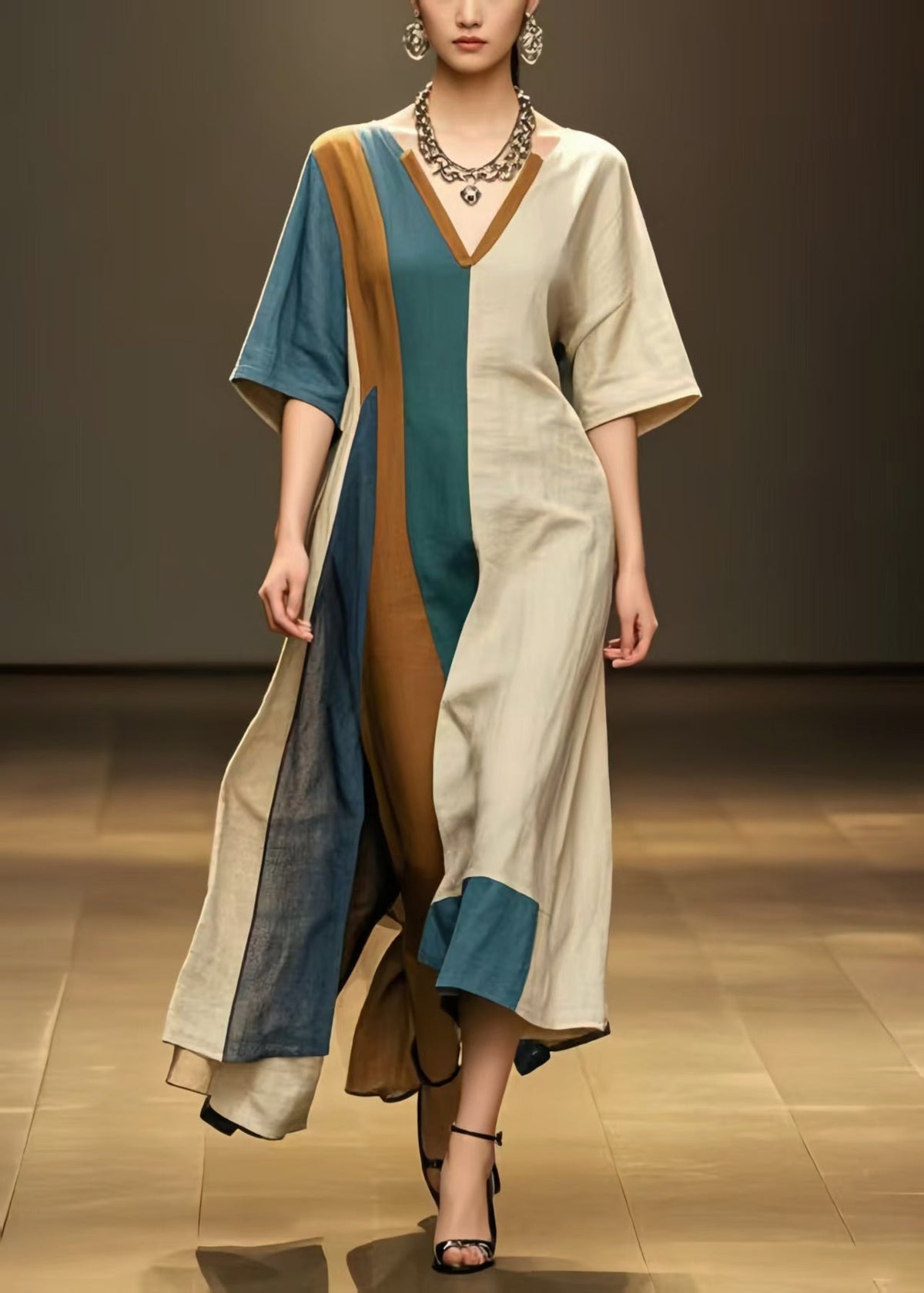 Gracefully Styled Dress for Any Occasion