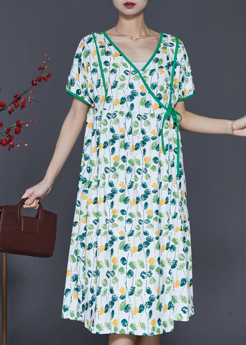 Beautifully Crafted Dress in a Classic Style