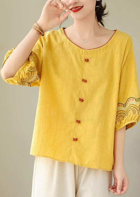Elegantly Styled Shirt for Everyday Wear