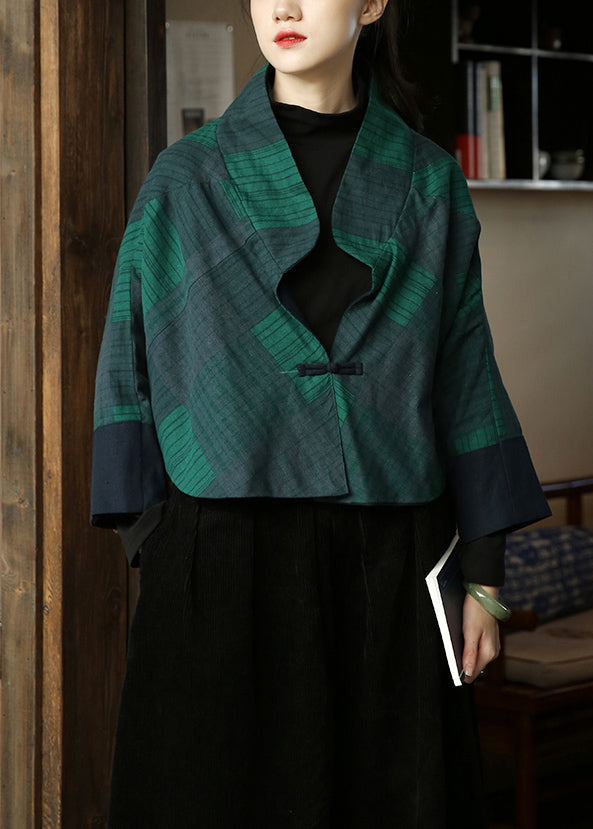 Elegantly Styled Coat for Everyday Wear