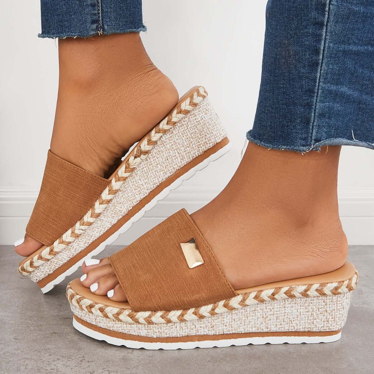 Beautifully Crafted Orthopedic Sandals