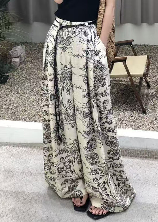 Beautifully Finished Pants in a Timeless Design