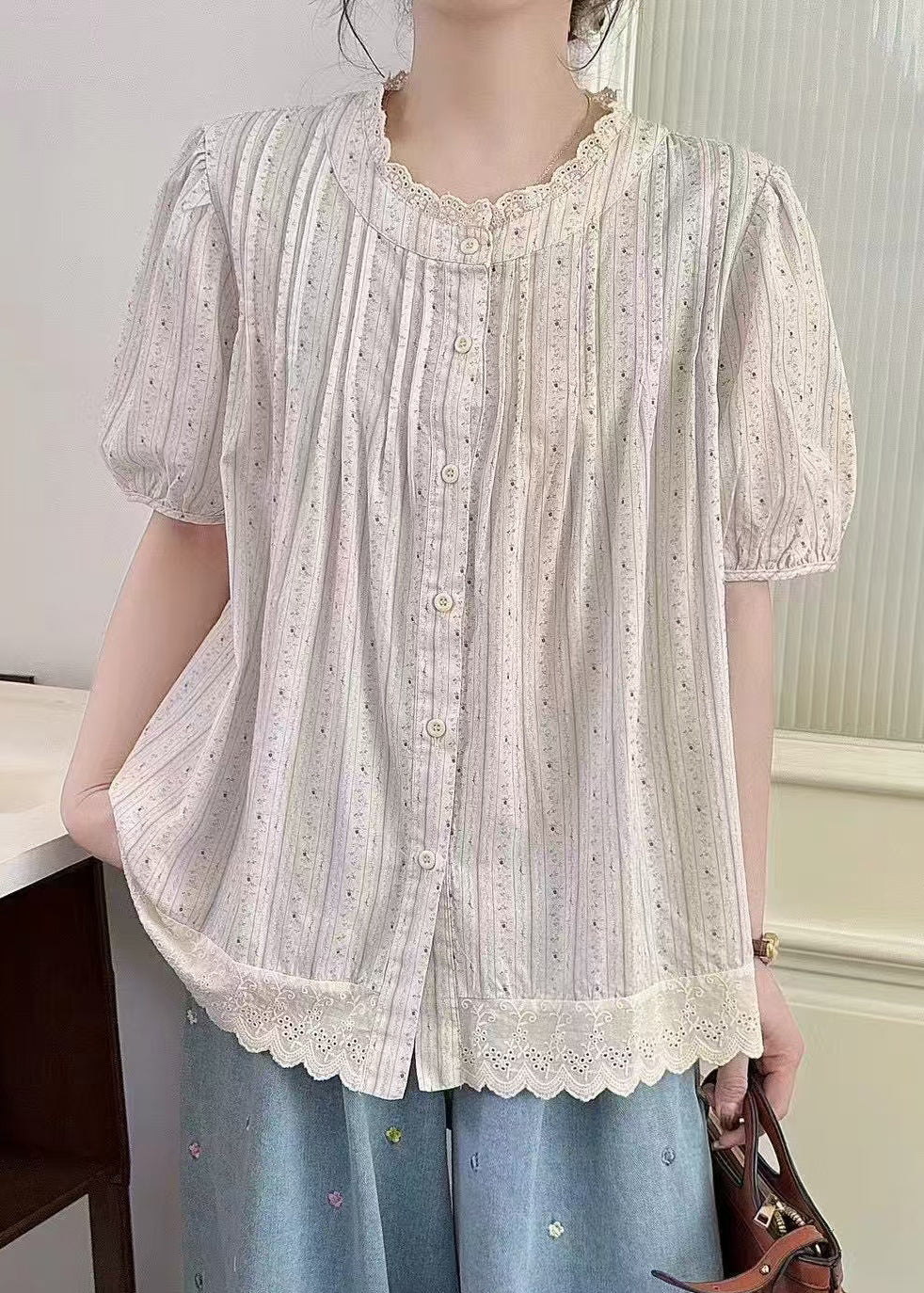 Classic Vintage & Enduringly Stylish Top