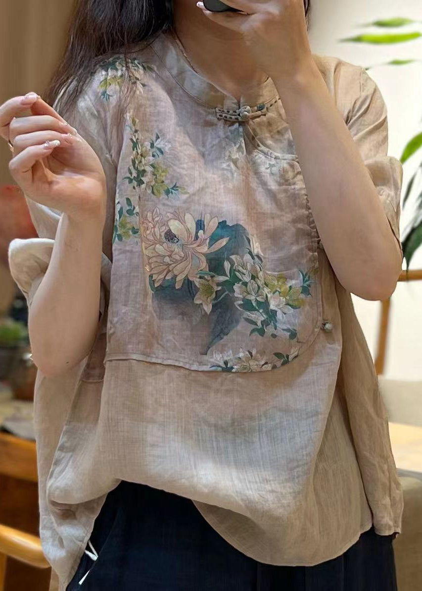 Well Tailored Shirt with a Graceful Silhouette