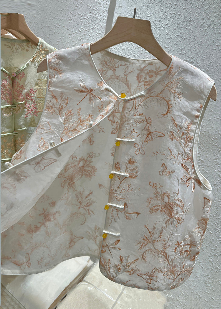 A Vintage Style Coat with Delicate Timeless Details