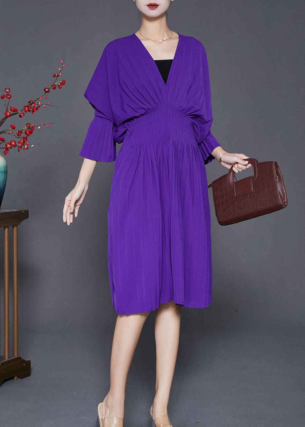 Polished Dress with an Effortless Classic Look