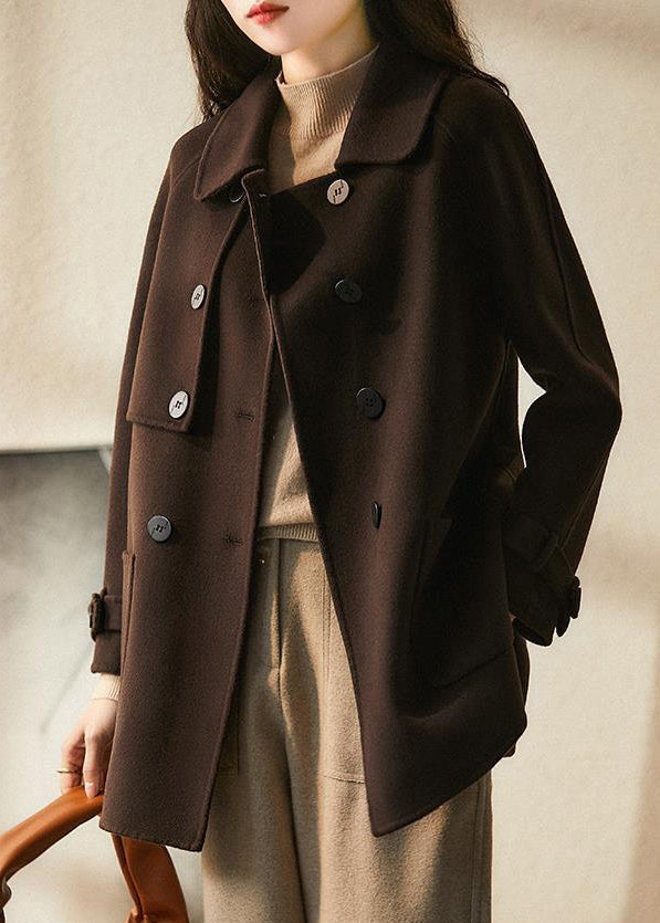 Classic Vintage Coat with a Flattering Fit