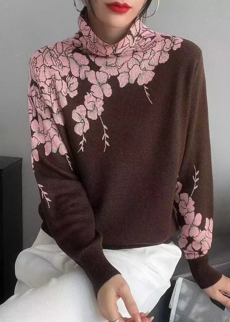 A Vintage Style Top with Delicate Timeless Details