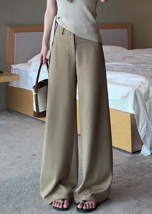 Beautifully Finished Pants in a Timeless Design
