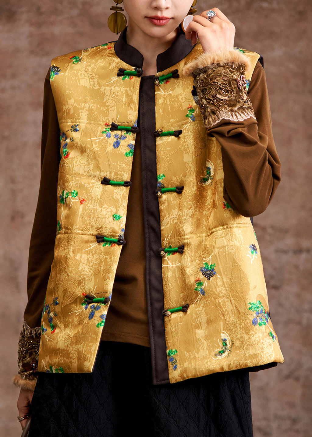 Classic Vintage Coat with a Flattering Fit