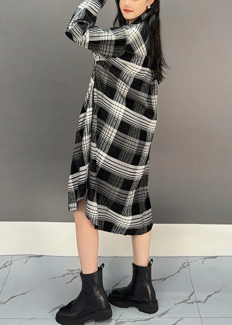 Well Tailored Blouse with a Graceful Silhouette