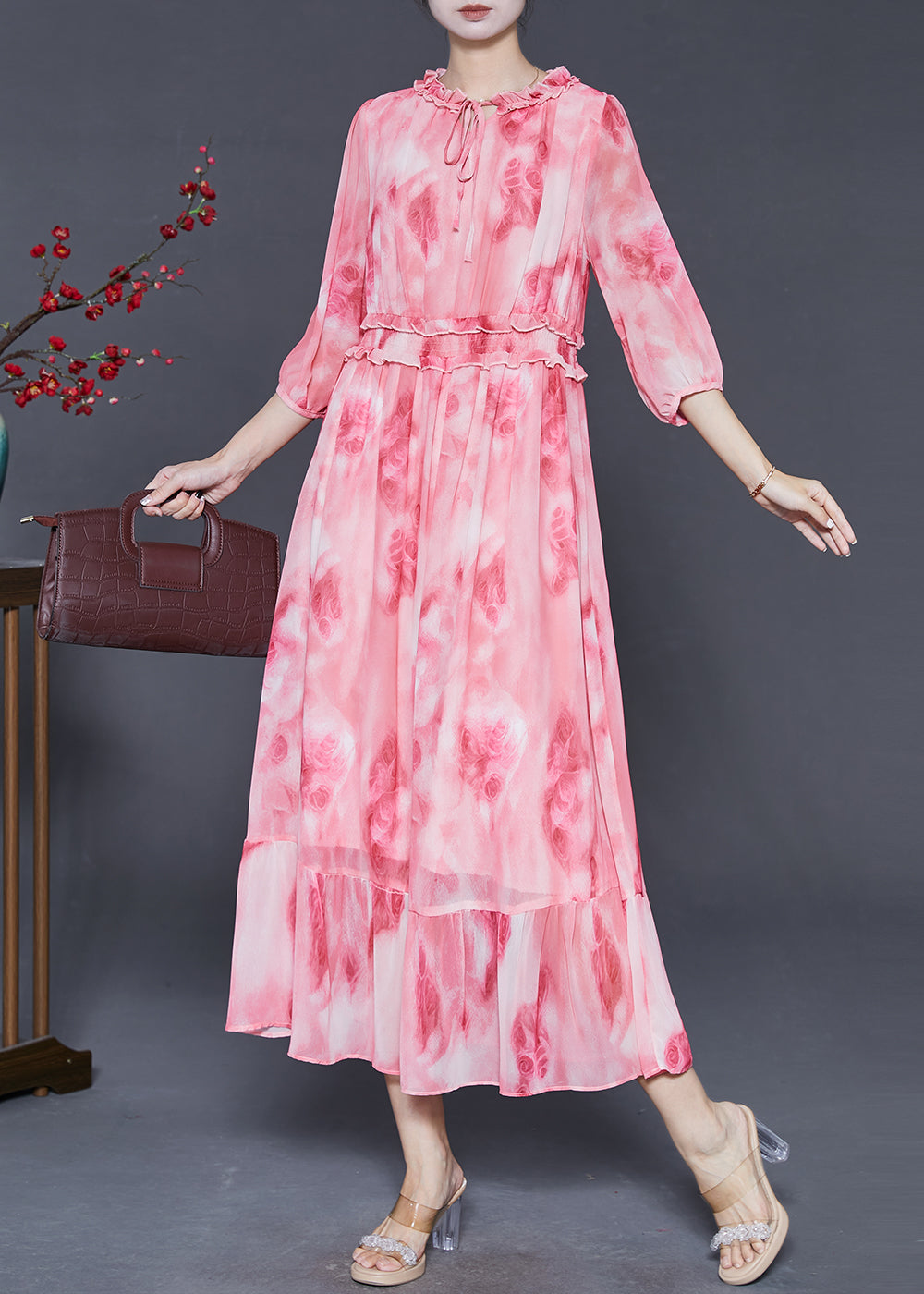 Beautifully Crafted Dress in a Classic Style