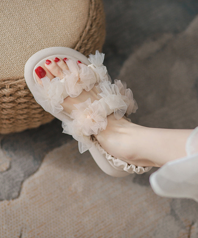Graceful Orthopedic Sandals for Modern Look