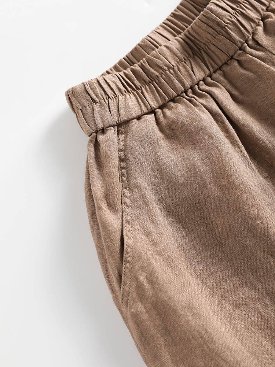 Effortlessly Elegant Pants with a Timeless Design