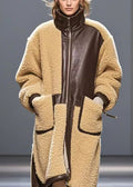 Well Tailored Coat with a Graceful Silhouette