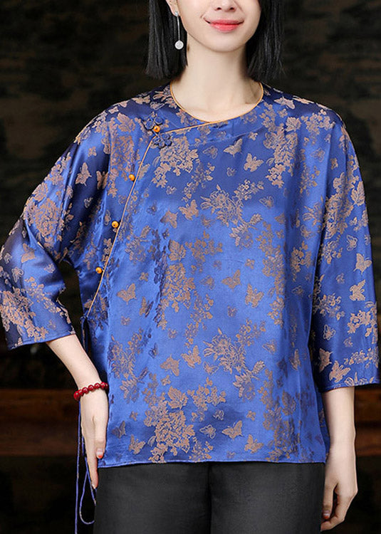 Gracefully Styled Shirt for Any Occasion