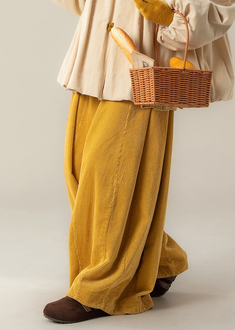 Well Tailored Pants with a Graceful Silhouette