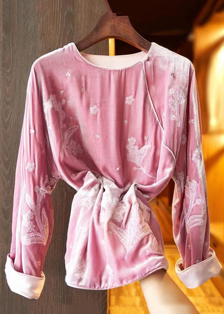 Polished Top with an Effortless Classic Look