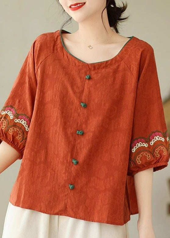 A Vintage Style Top with Delicate Timeless Details
