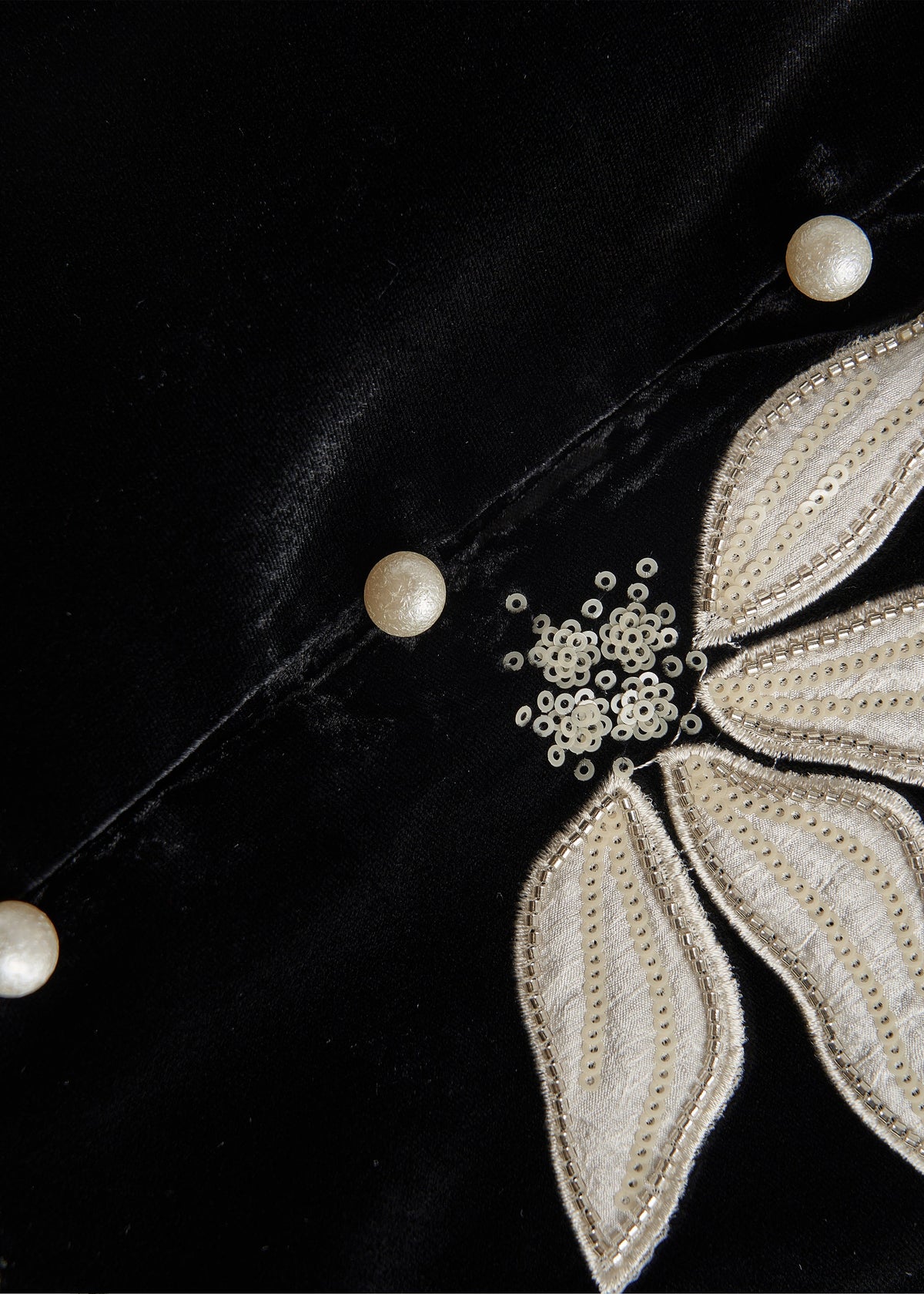 Classic Vintage Garment with a Flattering Fit