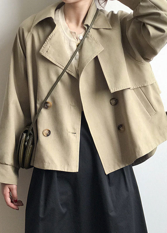 Elegantly Styled Coat for Everyday Wear