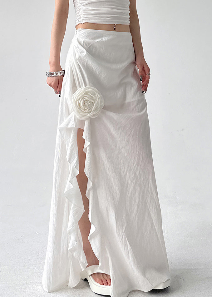 Sophisticated Garment with a Clean Classic Look