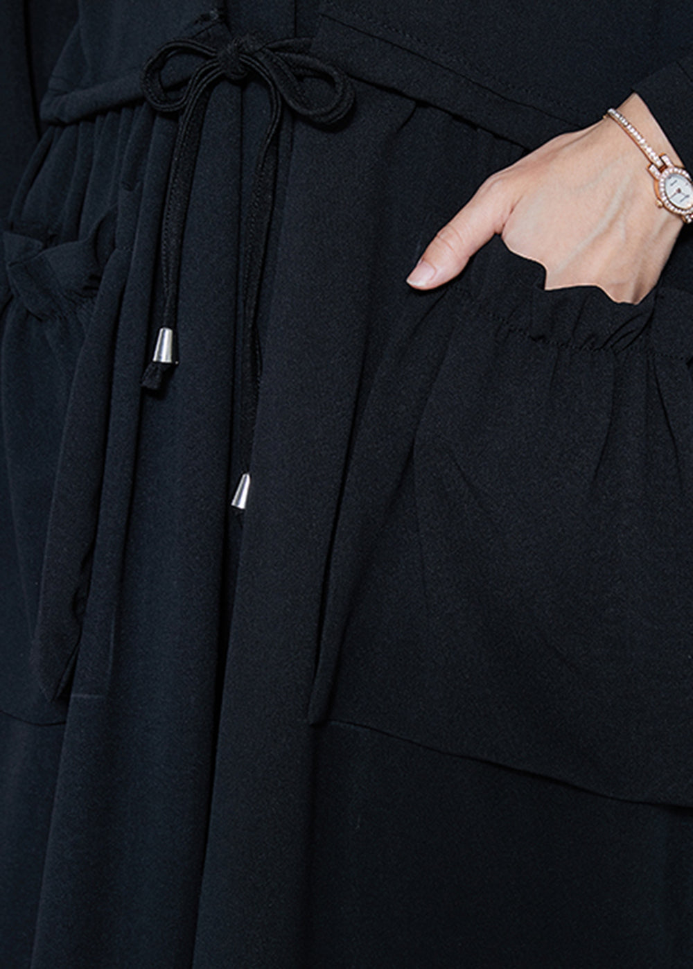 Gracefully Styled Coat for Any Occasion